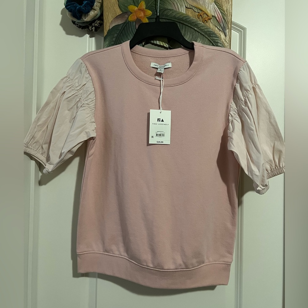 Free Assembly pink top/blouse sz S
